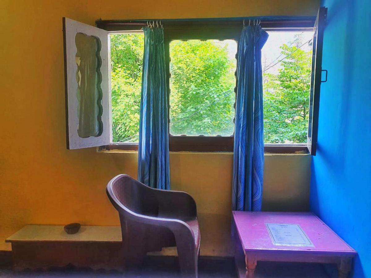 Wake N Bake Kasol Exterior foto